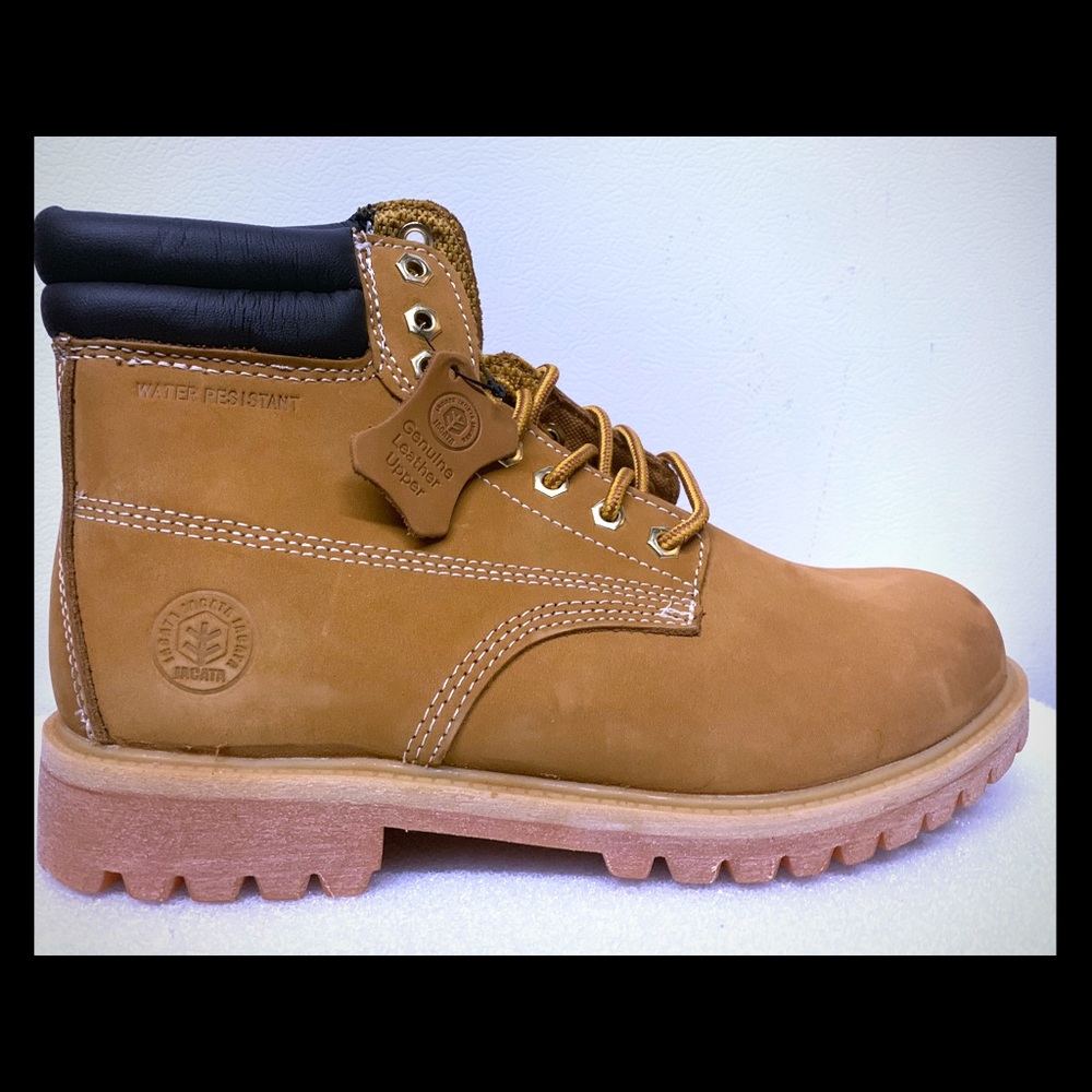 Jacata Men’s work/hiking boot water resistant